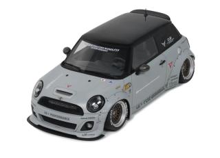 LB-WORKS LB NATION MINI COOPER R56 2015 \"Project car\" OttO mobile 1:18 Resinemodell (Türen, Motorhaube... nicht zu öffnen!)